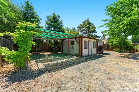 Exterior - 1220 Mesa St, Concord, CA 94518 photo 7 of 7