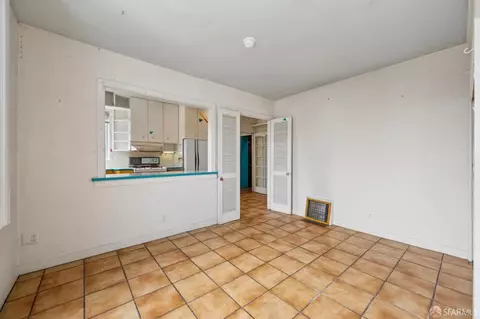 80 Bronte St, San Francisco, CA 94110 photo 16