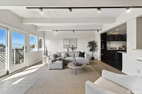Living - 69 Bemis St, San Francisco, CA 94131 photo 2 of 4