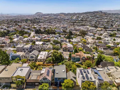 View/Area - 69 Bemis St, San Francisco, CA 94131 photo 1 of 4