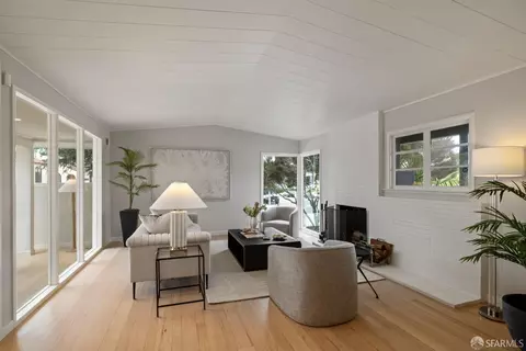 Living - 2955 Ocean Ave, San Francisco, CA 94132 photo 1 of 13