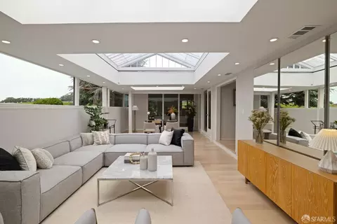 Living - 2955 Ocean Ave, San Francisco, CA 94132 photo 11 of 13