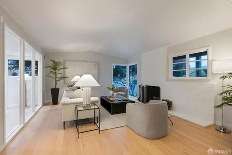Living - 2955 Ocean Ave, San Francisco, CA 94132 photo 2 of 13