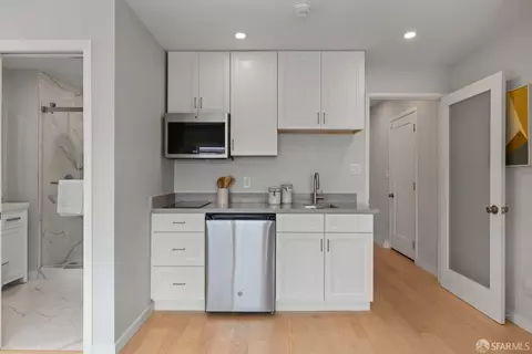 Kitchen - 2955 Ocean Ave, San Francisco, CA 94132 photo 10 of 10