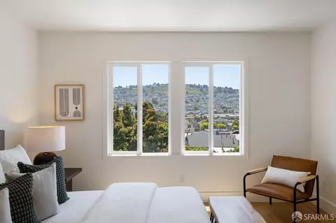 Bedroom - 69 Lobos St, San Francisco, CA 94112 photo 3 of 8