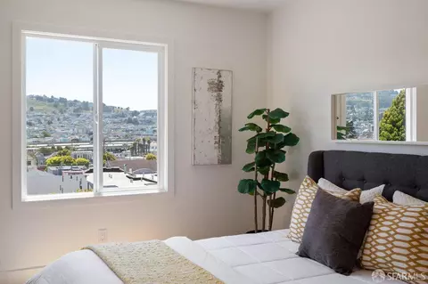 Bedroom - 69 Lobos St, San Francisco, CA 94112 photo 6 of 8
