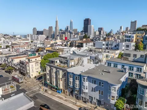 View/Area - 813 Union St, San Francisco, CA 94133 photo 3 of 6