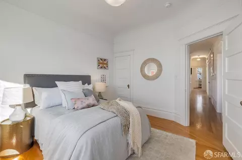 Bedroom - 813 Union St, San Francisco, CA 94133 photo 4 of 8