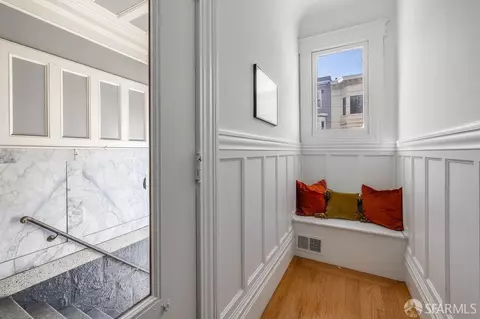Entry Way - 813 Union St, San Francisco, CA 94133 photo 2 of 4