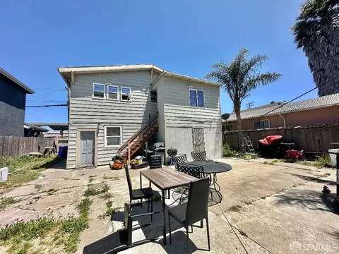 Exterior - 125 7th St, Richmond, CA 94801 photo 3 of 3