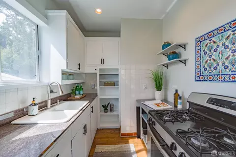 Kitchen - 276 Bemis St, San Francisco, CA 94131 photo 3 of 3