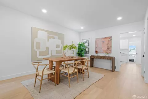 Dining - 646 Paris St, San Francisco, CA 94112 photo 1 of 4
