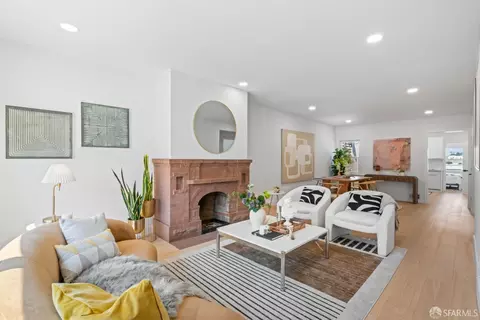 Living - 646 Paris St, San Francisco, CA 94112 photo 1 of 3
