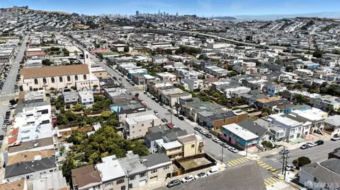 420 Woolsey St, San Francisco, CA 94134 photo 2