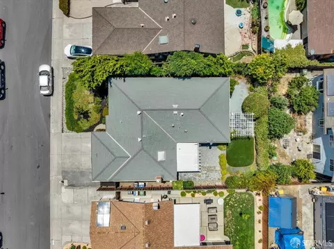 View/Area - 2083 Seacliff Dr, Milpitas, CA 95035 photo 4 of 8
