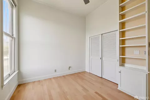 Bedroom - 1695 Sutter St, San Francisco, CA 94109 photo 6 of 9