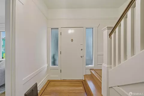 Entry Way - 44 Maynard St, San Francisco, CA 94112 photo 3 of 7