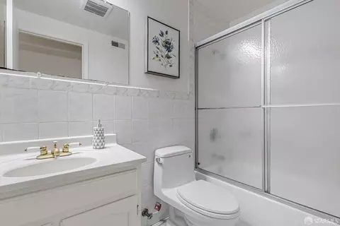Bath - 1567 44th Ave, San Francisco, CA 94122 photo 3 of 3