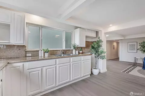 Kitchen - 1567 44th Ave, San Francisco, CA 94122 photo 5 of 5