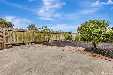 Exterior - 1567 44th Ave, San Francisco, CA 94122 photo 7 of 9