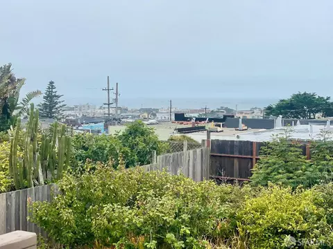 View/Area - 1567 44th Ave, San Francisco, CA 94122 photo 5 of 6