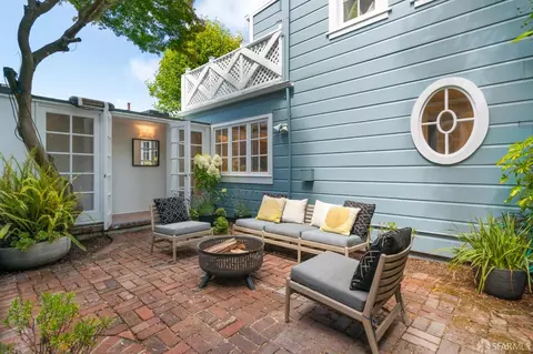 Exterior - 2930 Baker St, San Francisco, CA 94123 photo 1 of 14