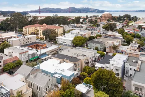 View/Area - 2930 Baker St, San Francisco, CA 94123 photo 3 of 7