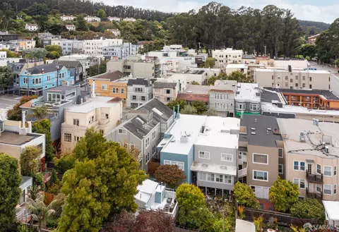 View/Area - 2930 Baker St, San Francisco, CA 94123 photo 5 of 7