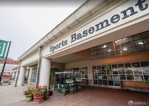 Exterior - 2930 Baker St, San Francisco, CA 94123 photo 14 of 14