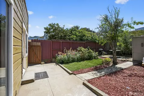 2027 Quesada Ave, San Francisco, CA 94124 photo 31