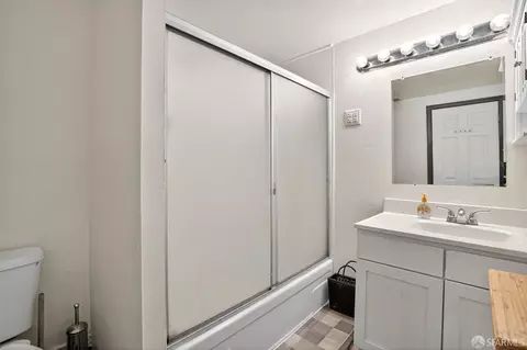 2027 Quesada Ave, San Francisco, CA 94124 photo 7