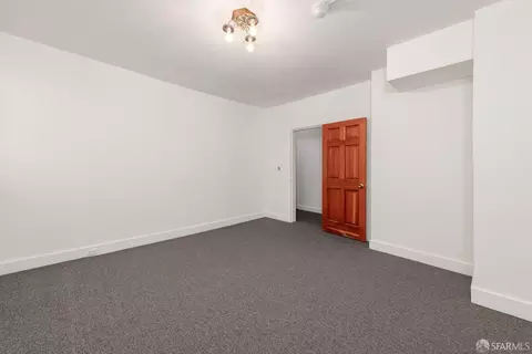 Bedroom - 1155 Pine St #17, San Francisco, CA 94109 photo 1 of 1