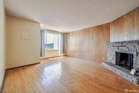 Living - 245 Campbell Ave, San Francisco, CA 94134 photo 3 of 9