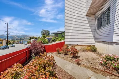 Exterior - 245 Campbell Ave, San Francisco, CA 94134 photo 6 of 6