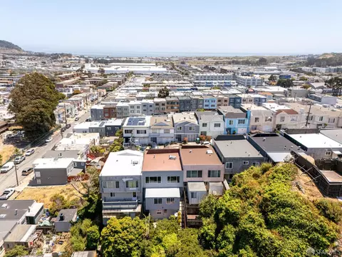 View/Area - 22 Pasadena St, San Francisco, CA 94134 photo 6 of 12