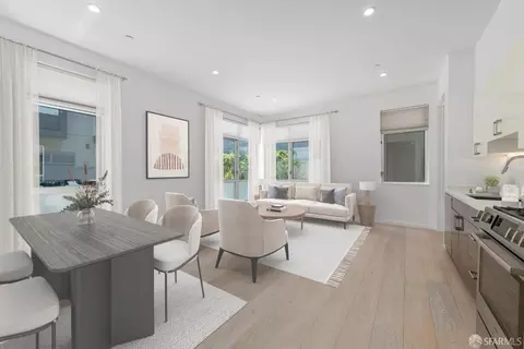 1001 17th St #201, San Francisco, CA 94107