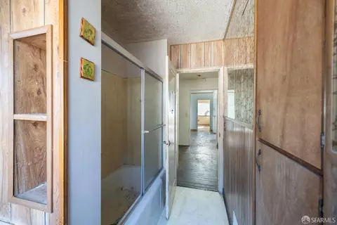 Entry Way - 3142 Keith Ave, Castro Valley, CA 94546 photo 4 of 4