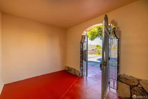 Entry Way - 107 Venus St, San Francisco, CA 94124 photo 1 of 5