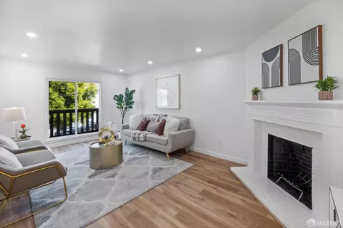 Living - 107 Venus St, San Francisco, CA 94124 photo 3 of 4