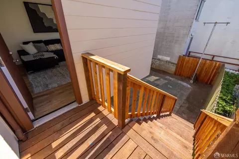 Exterior - 107 Venus St, San Francisco, CA 94124 photo 2 of 9