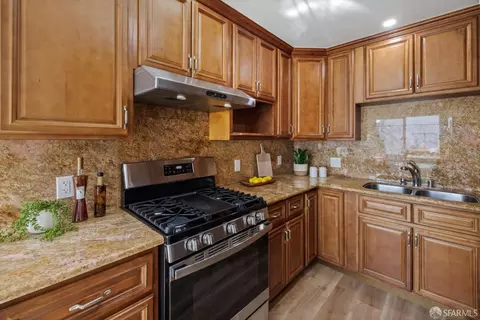 Kitchen - 107 Venus St, San Francisco, CA 94124 photo 2 of 2