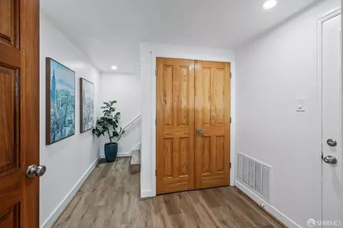 Entry Way - 107 Venus St, San Francisco, CA 94124 photo 3 of 5
