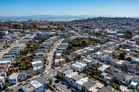 View/Area - 107 Venus St, San Francisco, CA 94124 photo 10 of 12