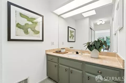 Bath - 2 Ora Way, San Francisco, CA 94131 photo 1 of 4