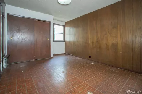 Bedroom - 2567 Bryant St, San Francisco, CA 94110 photo 2 of 7