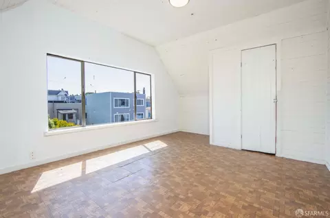 Bedroom - 2567 Bryant St, San Francisco, CA 94110 photo 4 of 7