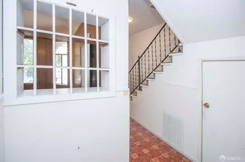 Entry Way - 2567 Bryant St, San Francisco, CA 94110 photo 2 of 3