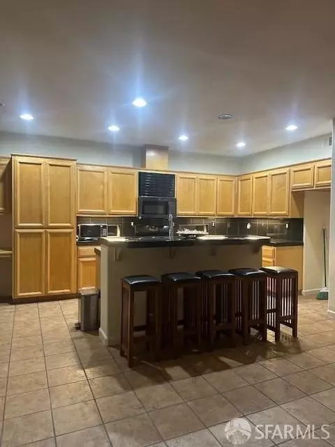 4053 Coleman Cir, Richmond, CA 94806 photo 4