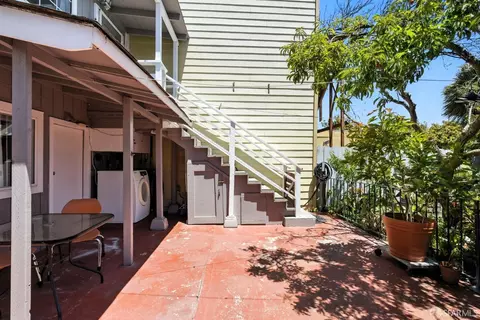 Exterior - 715 Naples St, San Francisco, CA 94112 photo 3 of 8
