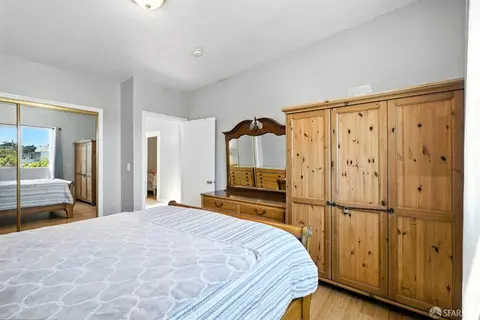 Bedroom - 715 Naples St, San Francisco, CA 94112 photo 5 of 10